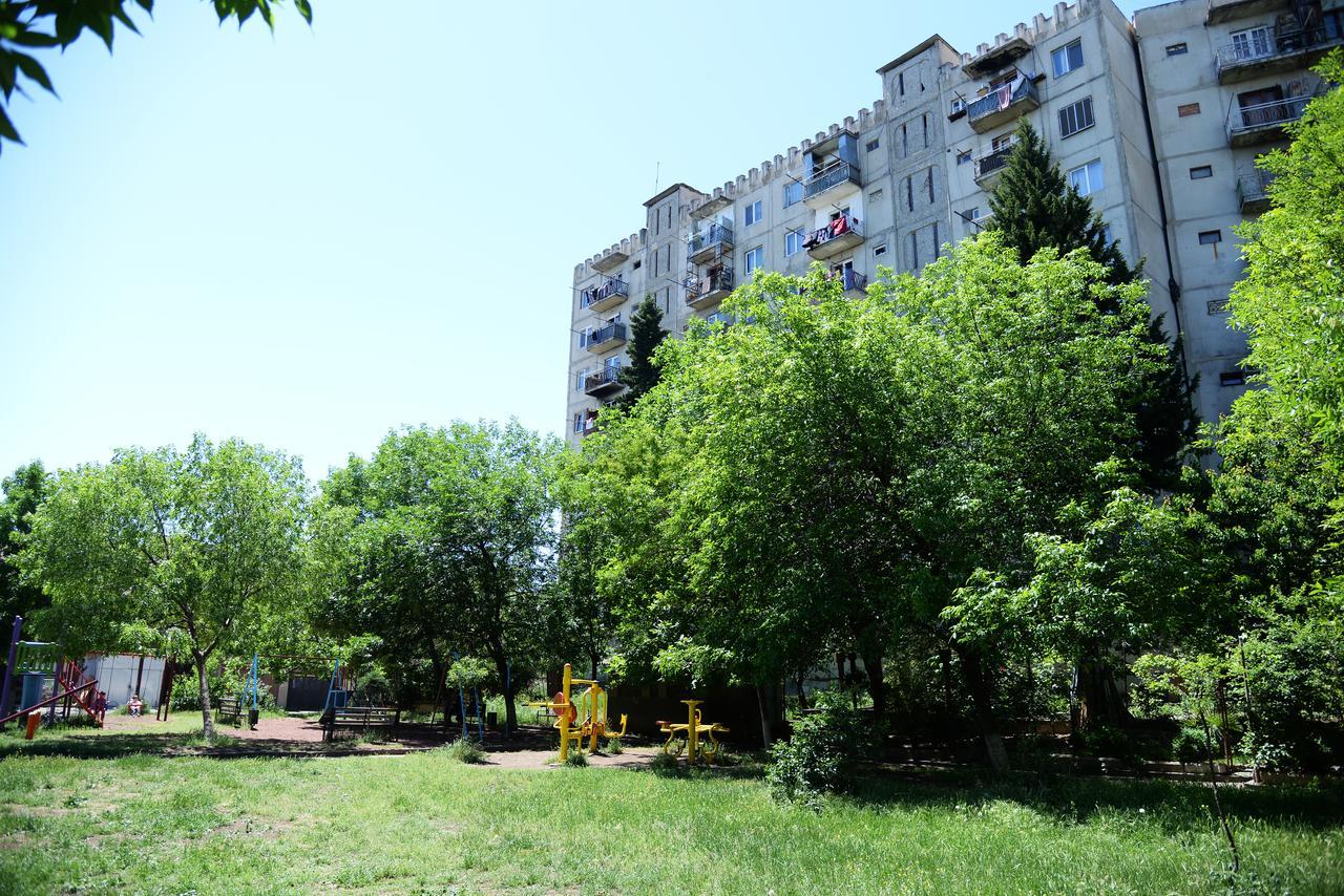 Hotel Elegant Tbilisi Buitenkant foto