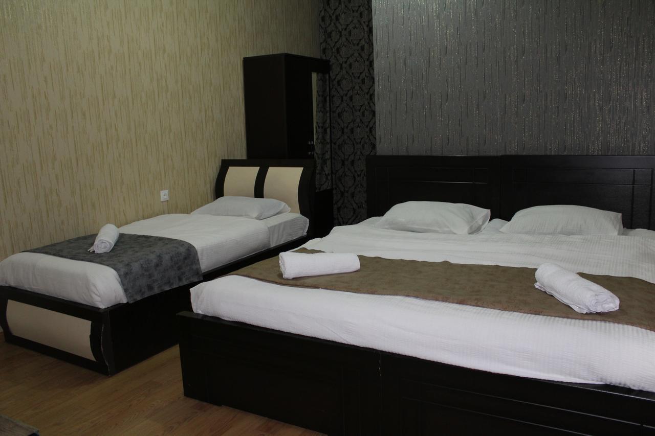 Hotel Elegant Tbilisi Buitenkant foto