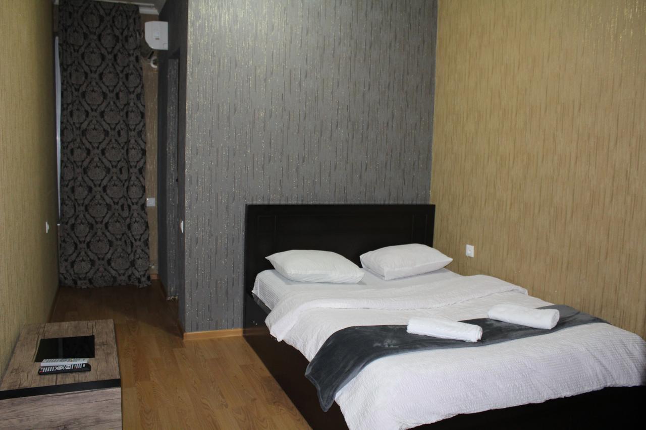 Hotel Elegant Tbilisi Buitenkant foto